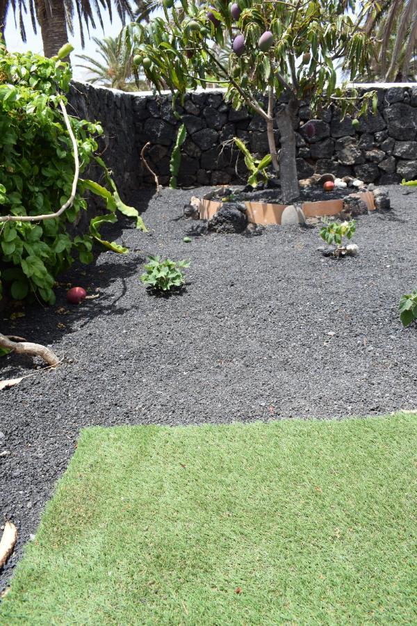 Willa Casa Palmeras Costa Costa Teguise Zewnętrze zdjęcie